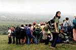 Doczyli do nas take turyci z trasy I Bis „Jurajskiej z Garbem„ i razem zgromadzilimy si na grze Jaowce.