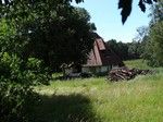 W Jeziercach minęliśmy tylko jeden dom - dawną leśniczówkę o ciekawej architekturze.