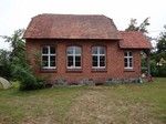 Nocleg znajdował się przy dawnej szkole, której budynek, mimo że kolej tu nigdy nie dotarła, otrzymał nazwę Dworzec Marylin.