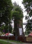 Wronki. Przypominająca zamek wieża ciśnień z 1893 roku.