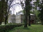 Bzowo, neorenesansowy pałac z końca XIX wieku.