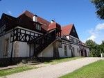 Goraj-Zamek. Nie chcąc przeszkadzać czmychnęliśmy zerknąć na pięknie odremontowaną ujeżdżalnię.