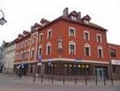 Sawno, budynek dawnego hotelu Deutscher Hof z paskorzebami wykonanymi przez Friedricha Theilmanna.