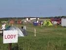 Przewracalimy si w namiocie do jakie "przyzwoitej" godziny, wstalimy i ruszylimy.