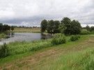 Zrobiliśmy przerwę nad jakimś starorzeczem.