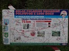 Plansza z map rowerowo-pieszego <b><i>Szlaku polskich umocnie polowych z 1939 r.</i></b> przy DK 74. 09.05.2017