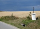 Stradów. Krzyż na skraju wsi.