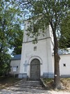 Młodzawy Małe. Podeszliśmy do kościoła św. Ducha i Matki Boskiej Bolesnej.
