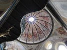 Święty Krzyż. Oprowadzani przez przewodniczkę zwiedziliśmy klasztor.