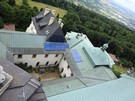 Święty Krzyż. Na koniec postanowiliśmy wejść na odbudowaną w 2014 roku, po stu latach, wieżę przy klasztorze.