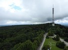 Święty Krzyż. Na koniec postanowiliśmy wejść na odbudowaną w 2014 roku, po stu latach, wieżę przy klasztorze.