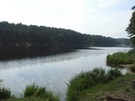 Skarżysko-Kamienna. Zrobiliśmy krótką przerwę na drugie śniadanie zagadując moczących kije w zalewie wędkarzy.