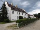 Moszna. W usypianiu towarzyszyło nam rżenie koni z pobliskiej stadniny.