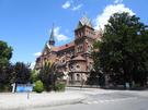 Nysa. Monumentalny neoromański kościół św. Elżbiety Węgierskiej wybudowany w latach 1902-11.