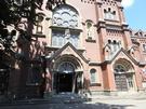 Nysa. Monumentalny neoromański kościół św. Elżbiety Węgierskiej wybudowany w latach 1902-11.