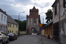 Trzcińsko-Zdrój. Na Bramę Chojeńską rzuciliśmy okiem z ulicy Sienkiewicza.