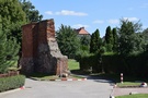 Lipiany. Pozostałości murów obronnych.