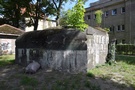 Stargard... potem znalaz si schron p-lot (cho wyglda jak bojowy) przy ul. Andersa.