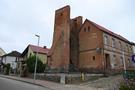 Dobiegniew. Przeszliśmy obok baszty  czaty strażniczej z fragmentem miejskich murów obronnych z XIV w.