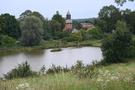 ... i podziwiając już z daleka zbudowany w latach 1662-1667 szachulcowy kościół ewangelicki pw. Matki Bożej Królowej Polski doszliśmy do Mielenka Drawskiego.