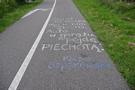 Czaplinek. Biegnącą wzdłuż brzegu jeziora Drawsko promenadą wróciliśmy do centrum.